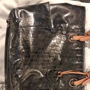 Large Michael Kors Metallic tote with matching Wallet